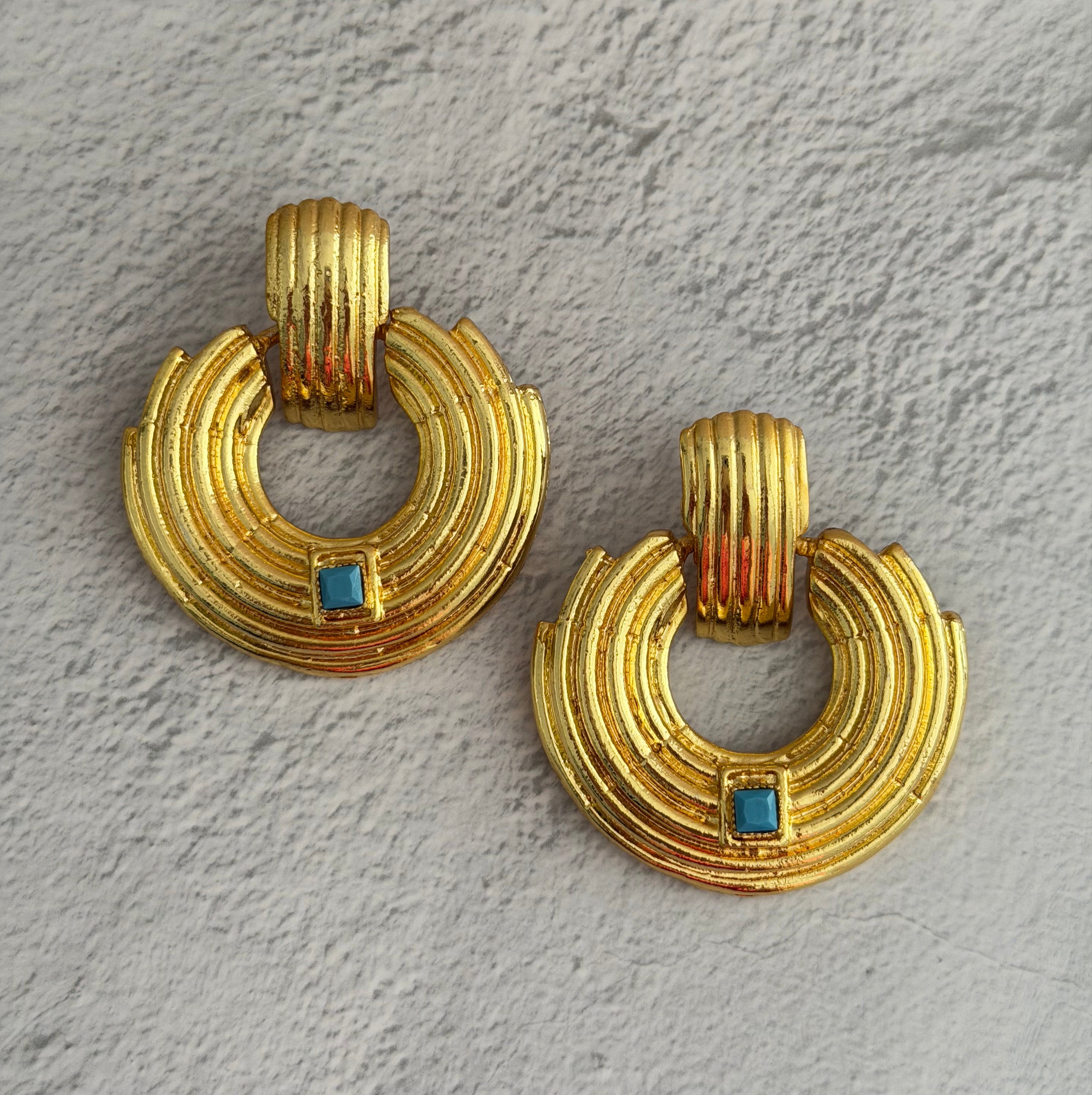 The Sultan Hoops