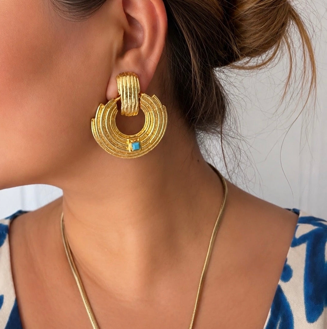 The Sultan Hoops
